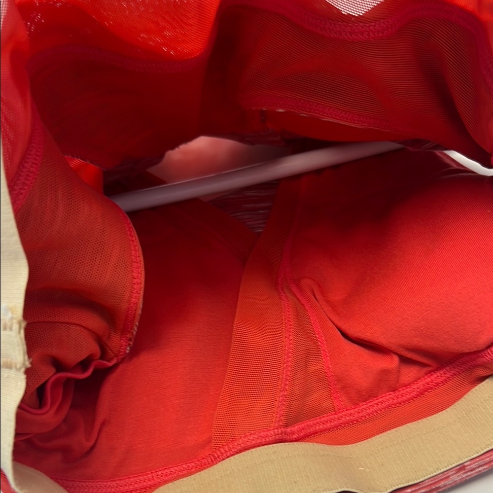 Women's Lululemon Sleeveless‎ Top - Picture 10 of 13